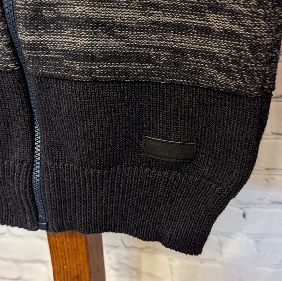 Zip Up Sweater - Picture 4 of 9